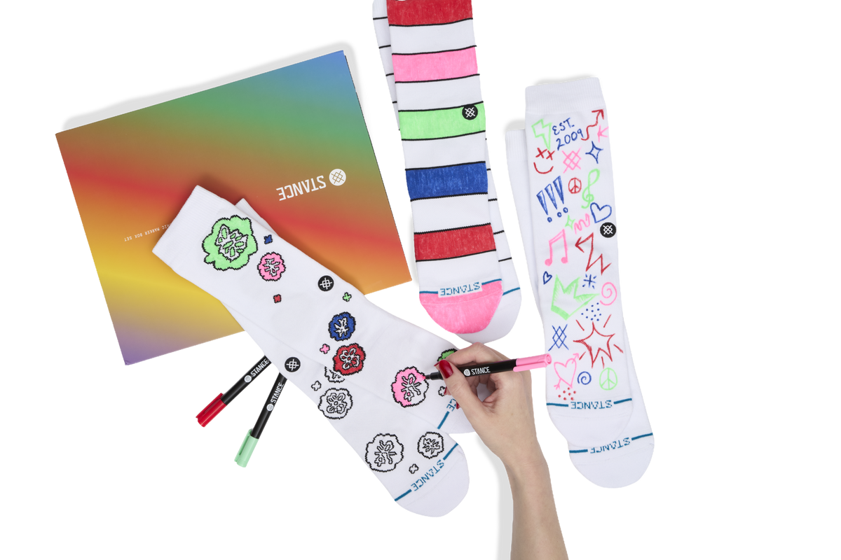 COLOR YOUR OWN BOX SET