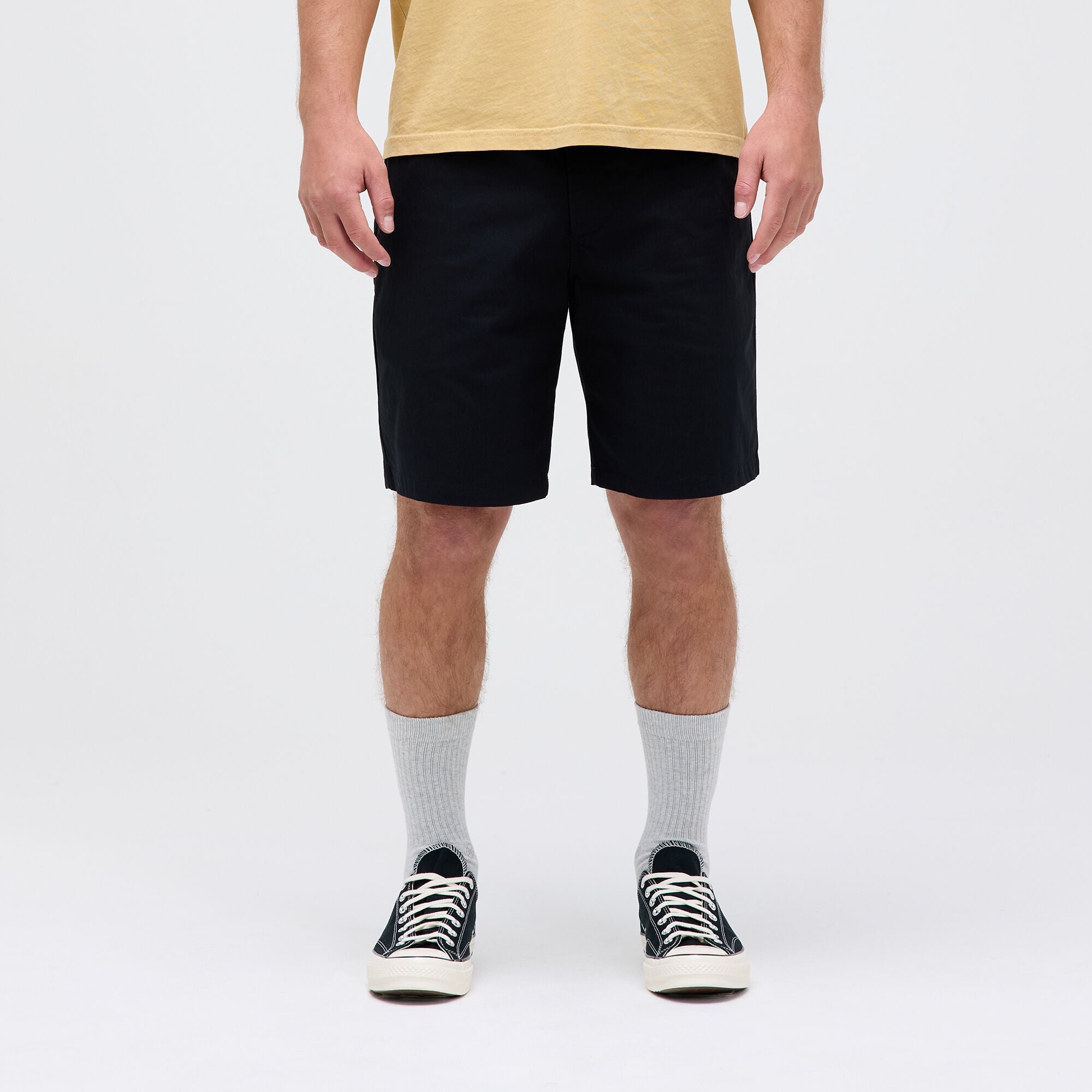 COMPOUND CHINO SHORT