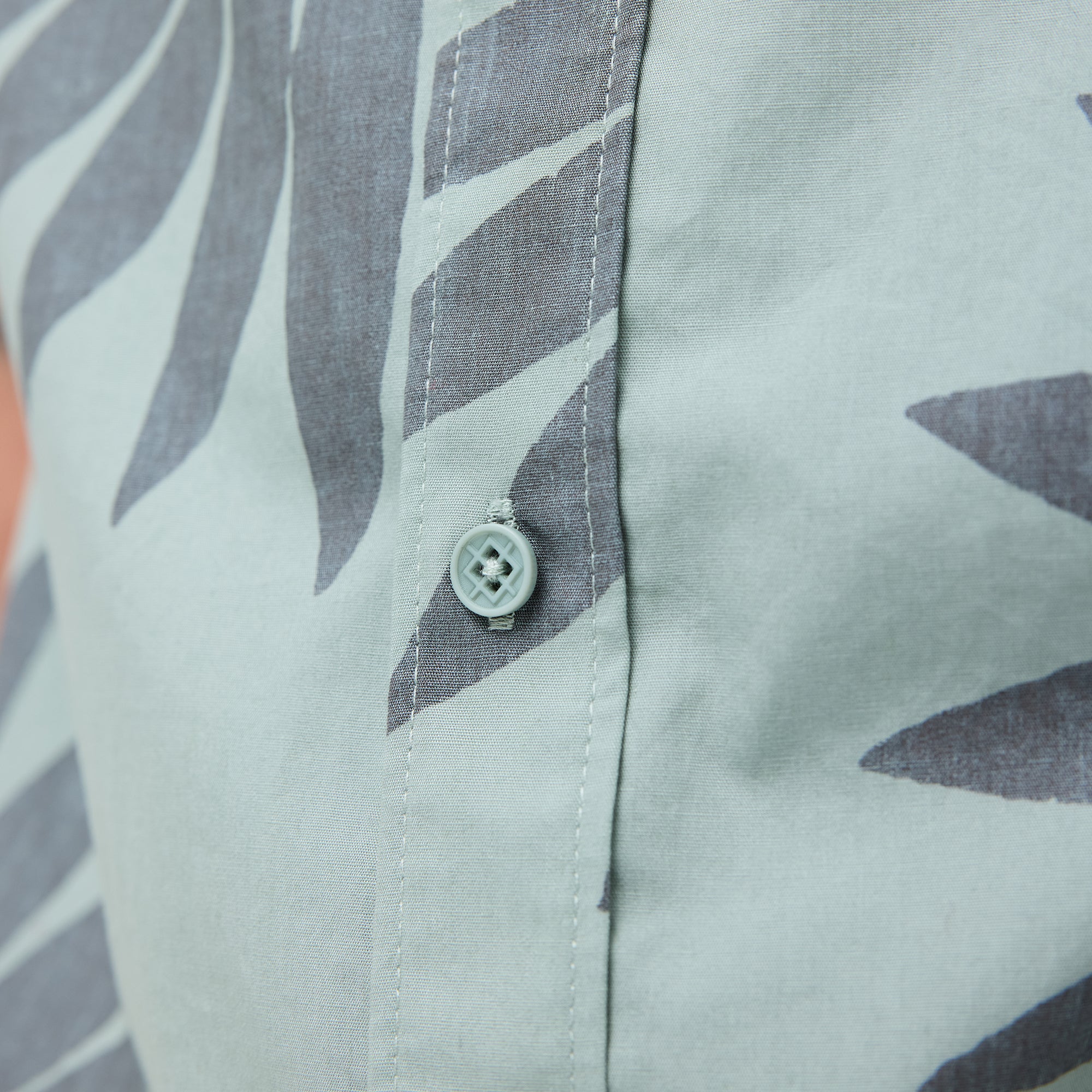 BALES SS BUTTON UP