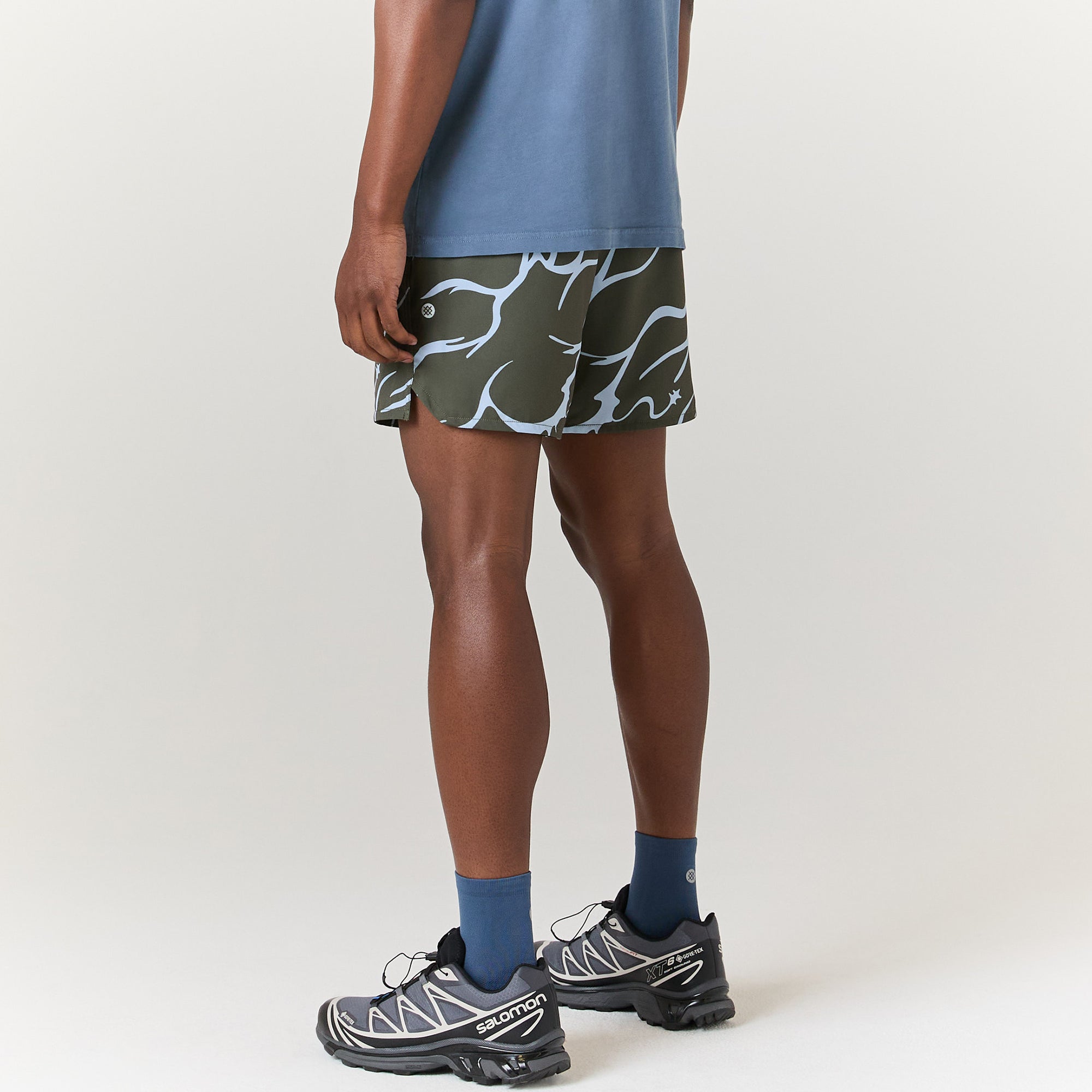 COMPLEX HYBRID SHORT 5 IN