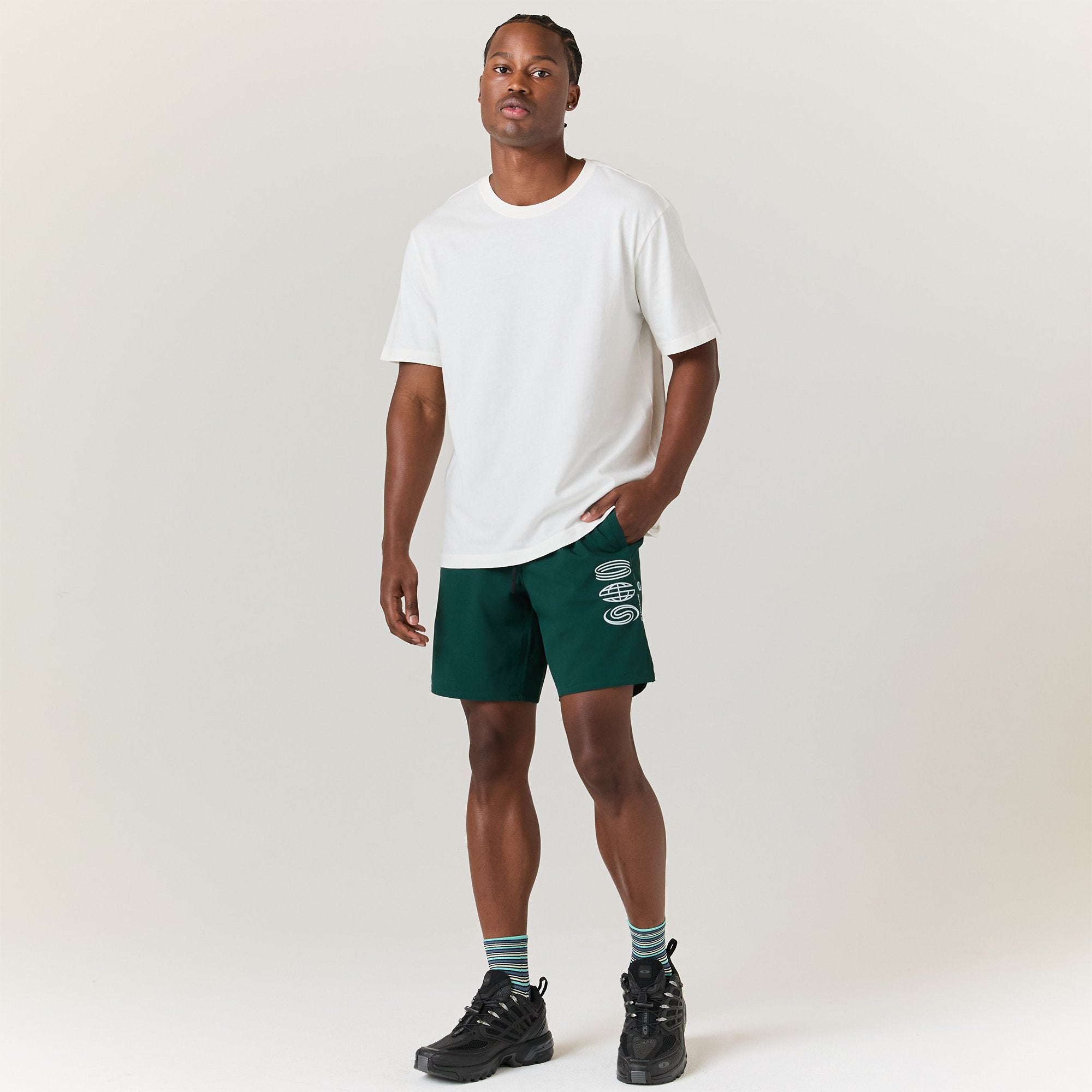 COMPLEX HYBRID SHORT 7 IN