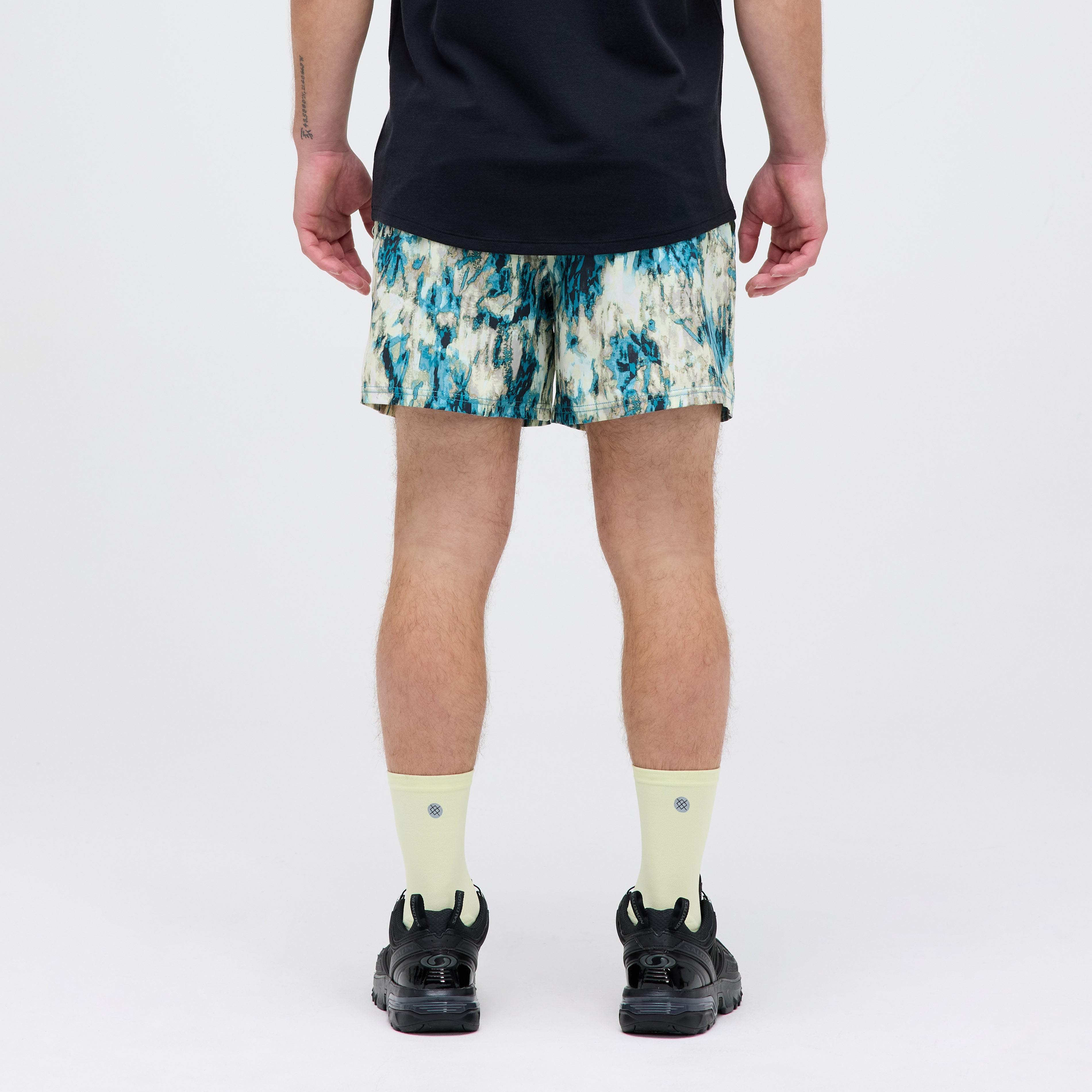 STRIKE SHORT