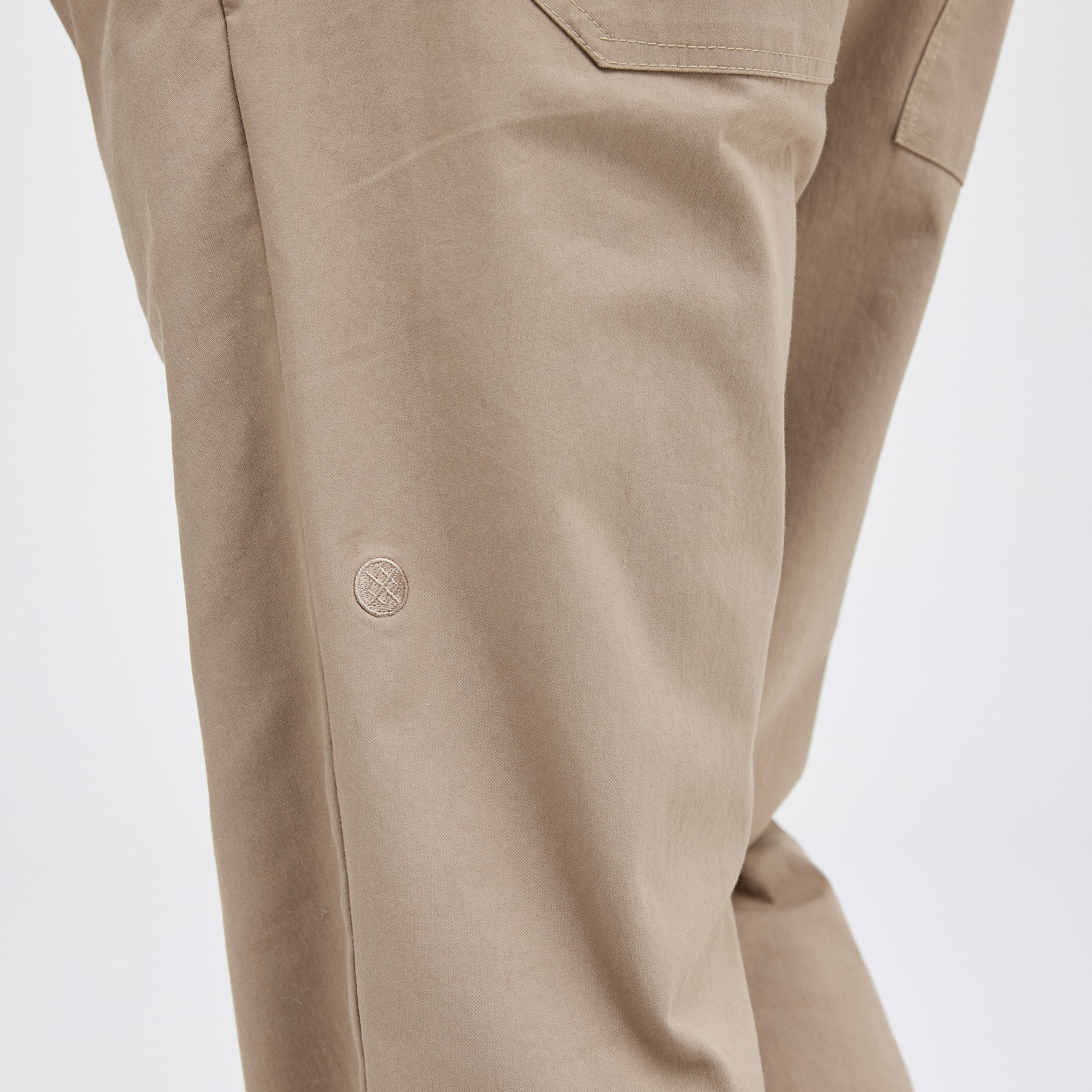 COMPOUND PANT