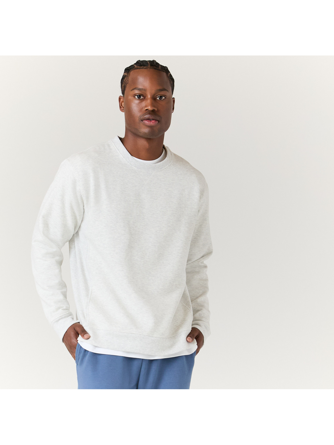 AURA CREW SWEATSHIRT