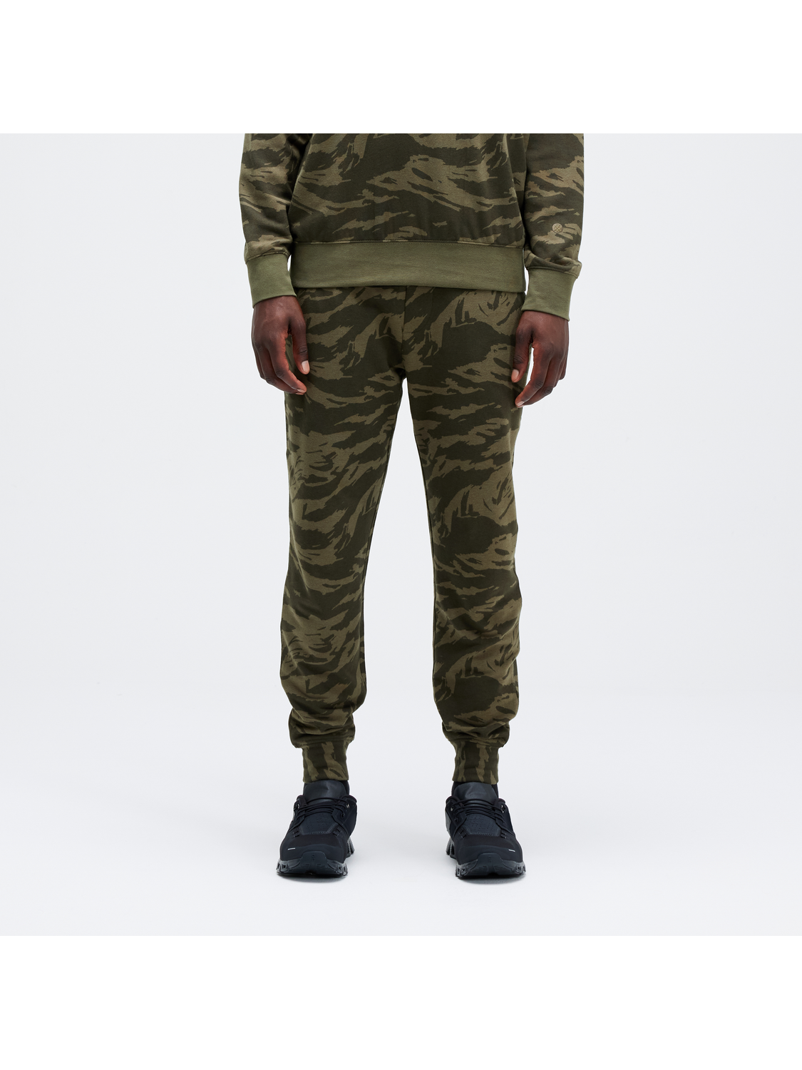 SHELTER JOGGER