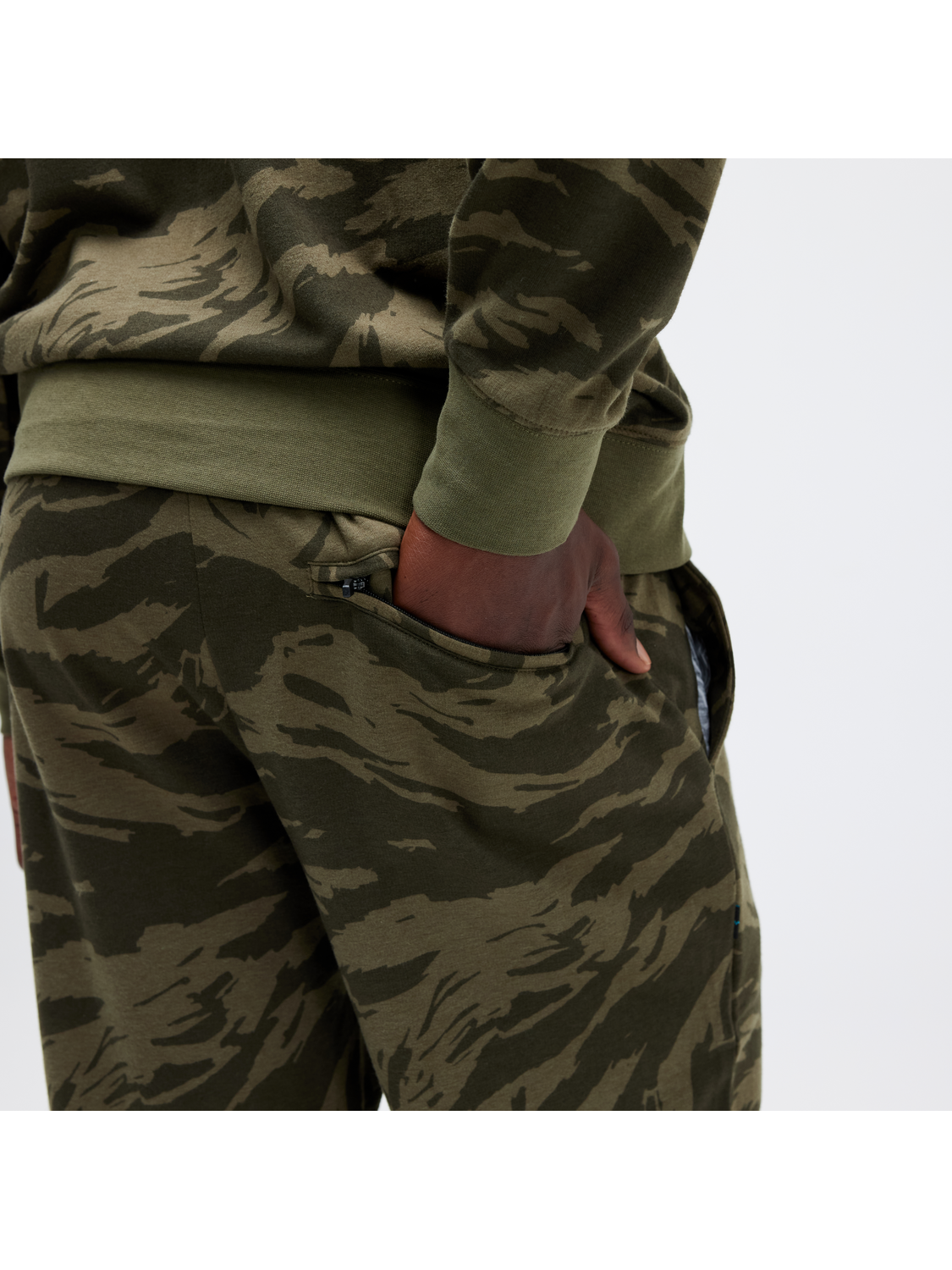 SHELTER JOGGER