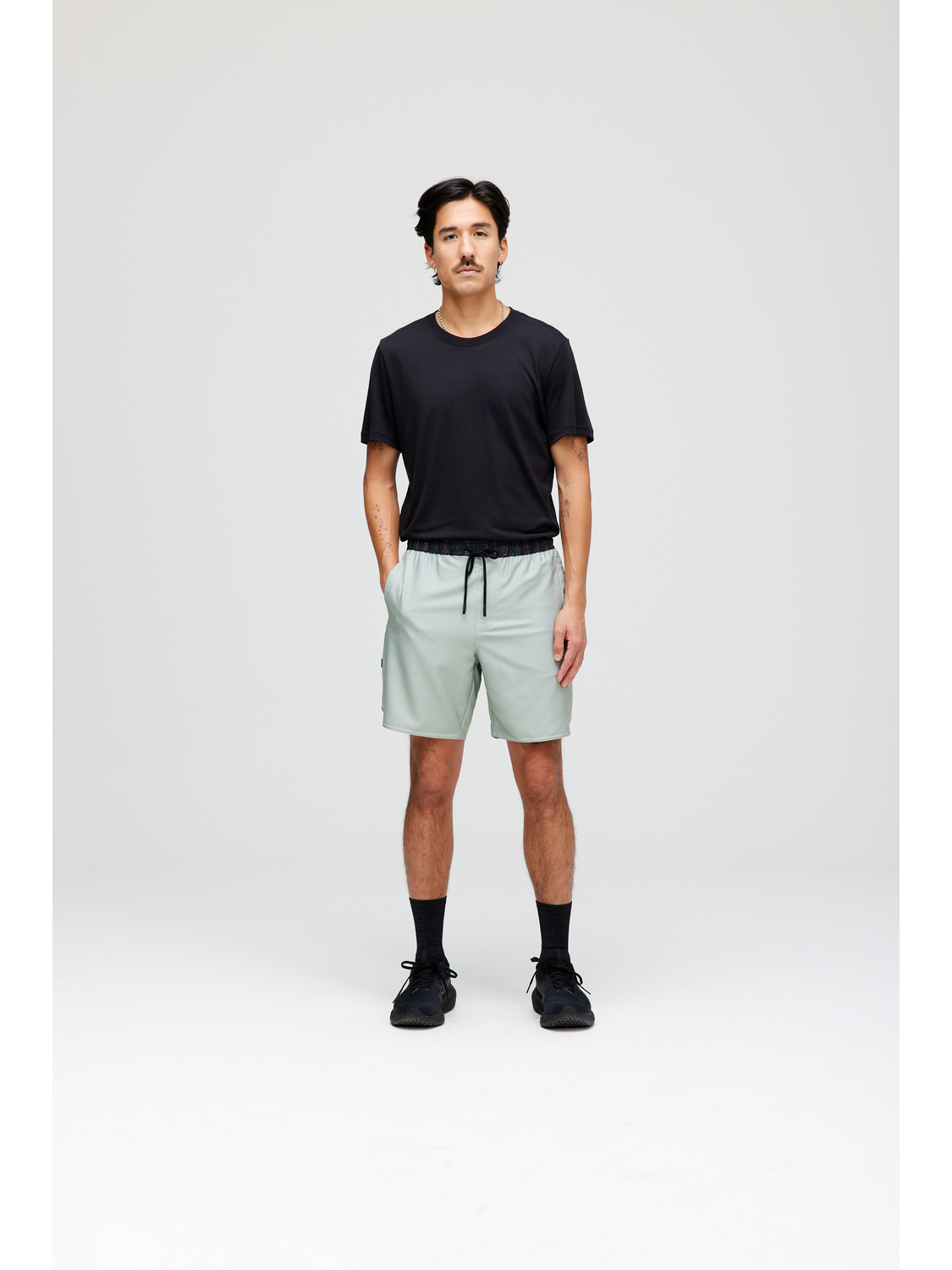 COMPLEX SHORT