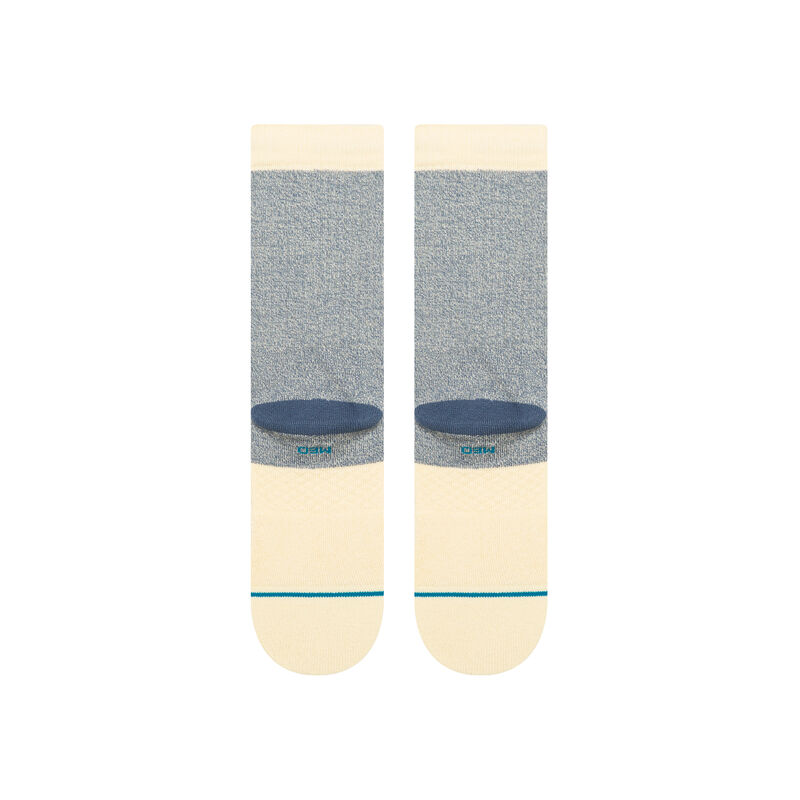 Butter Blend&trade; Crew Socks image number 2
