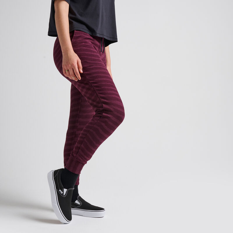 WOMENS SHELTER JOGGER | WBB3D21WOM | WINE | S image number 2