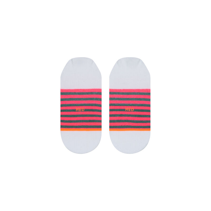 PRETTY PINA image number 2